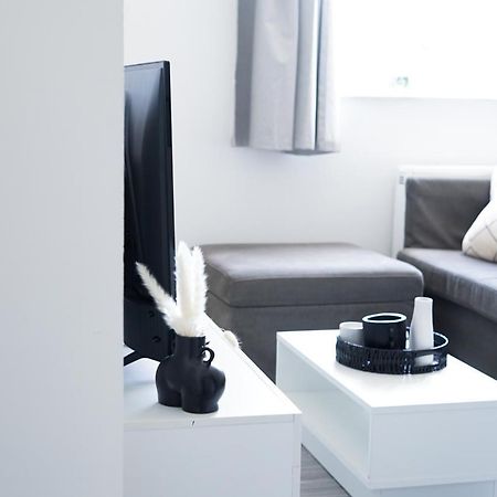 Brighton City Centre 2Br Apartment - Perfect For Contractors, Families & Groups - Free Parking & Walk To Beach Buitenkant foto