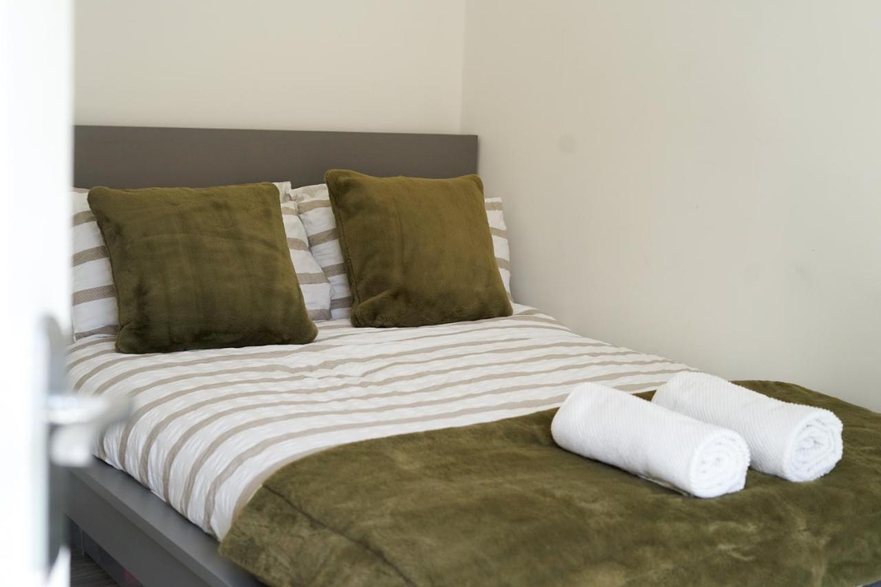 Brighton City Centre 2Br Apartment - Perfect For Contractors, Families & Groups - Free Parking & Walk To Beach Buitenkant foto
