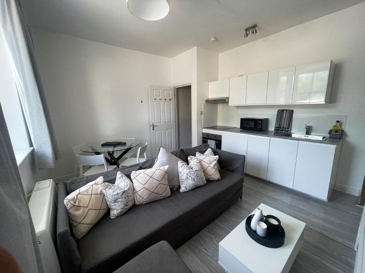 Brighton City Centre 2Br Apartment - Perfect For Contractors, Families & Groups - Free Parking & Walk To Beach Buitenkant foto